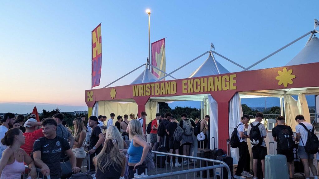 Wristband exchange at Hideout Festival